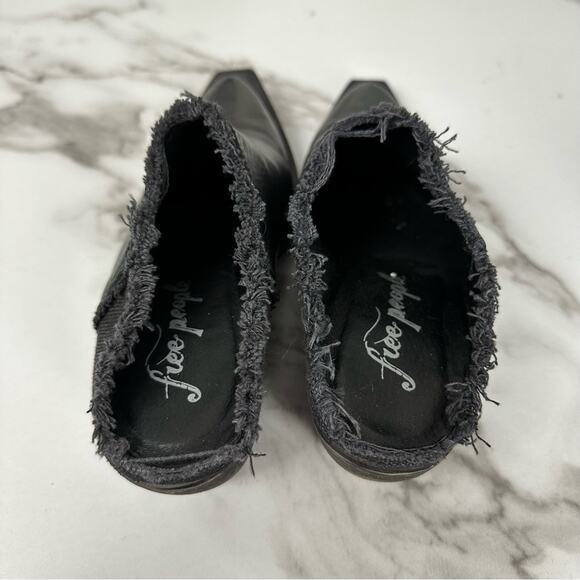 Free People Black Leather Fringe Pointed Cowgirl Slip On Mules Booties Size 36/6 - Picture 3 of 12